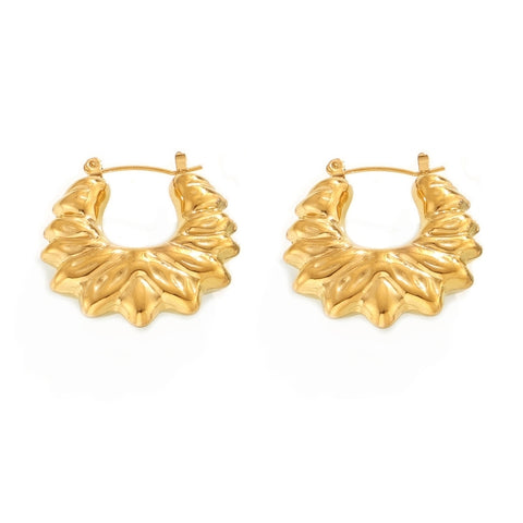 Bold Gold Flower Earrings - SazenIce