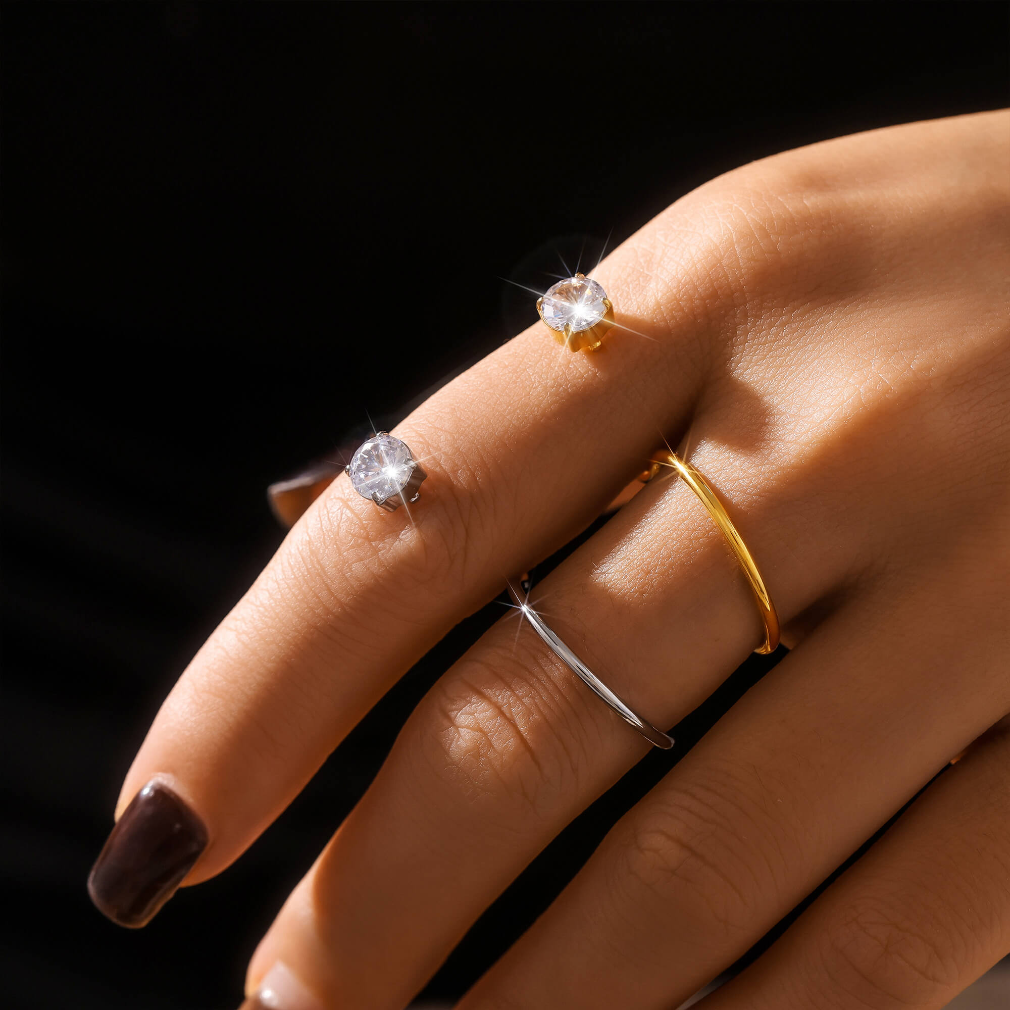 Ethereal Twist Zirconia Ring - SazenIce