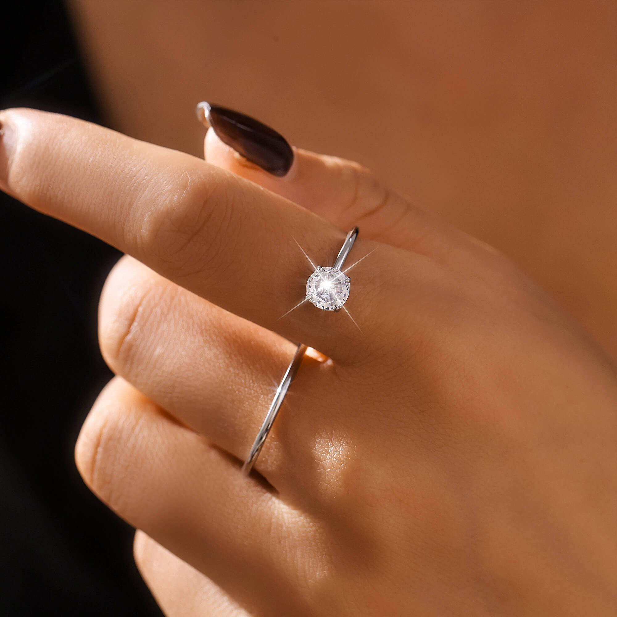 Ethereal Twist Zirconia Ring - SazenIce