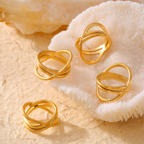 French Twisted Lines Ring - SazenIce