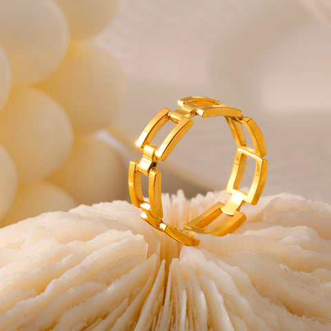 Geometric Square Link Band Ring - SazenIce