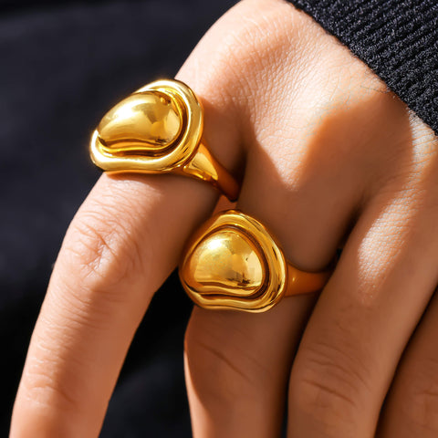 Golden Bean Sculpted Ring - SazenIce