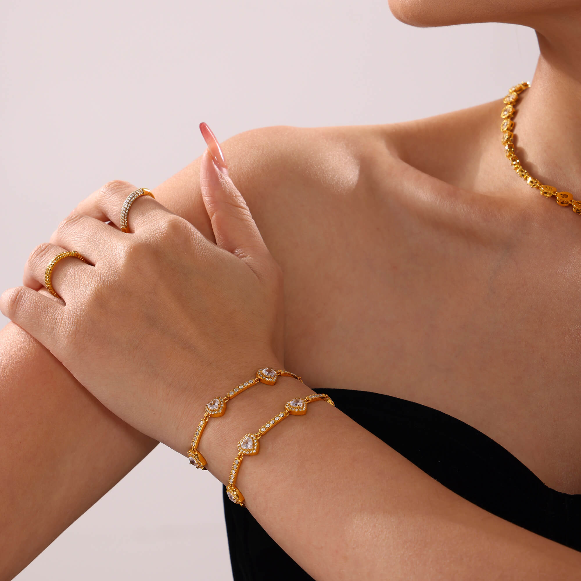 Gradient Crystal Circle Bracelet - SazenIce