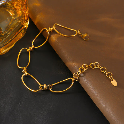 Hollow Oval Bracelet - SazenIce