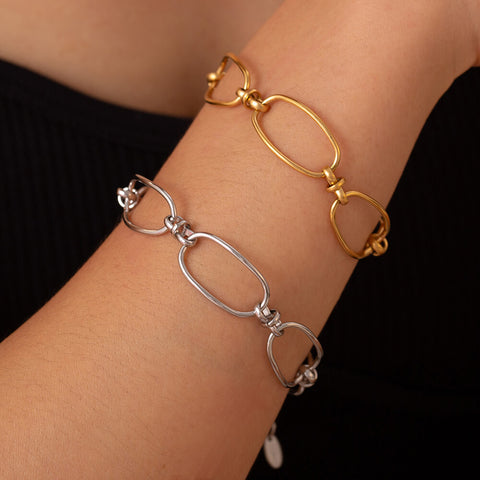 Hollow Oval Bracelet - SazenIce