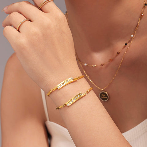 Linear Light Sculpted Chain Bracelet - SazenIce