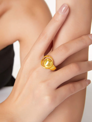 Luna Geometric Crescent Ring - SazenIce