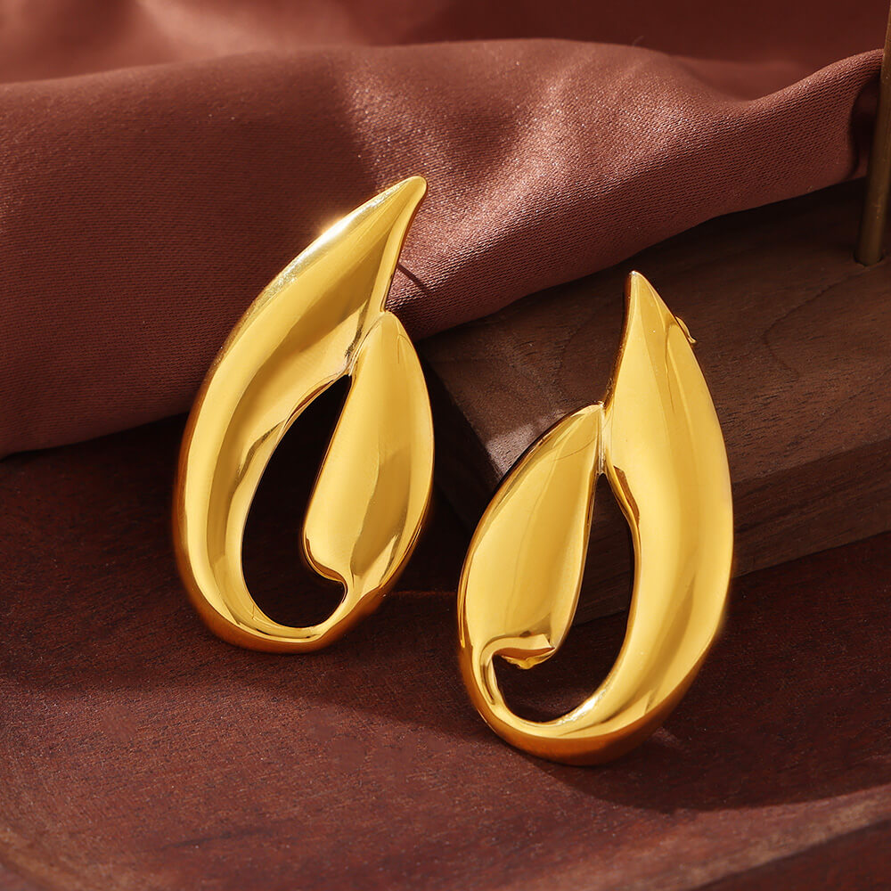 Pulse Leaf Earrings - SazenIce