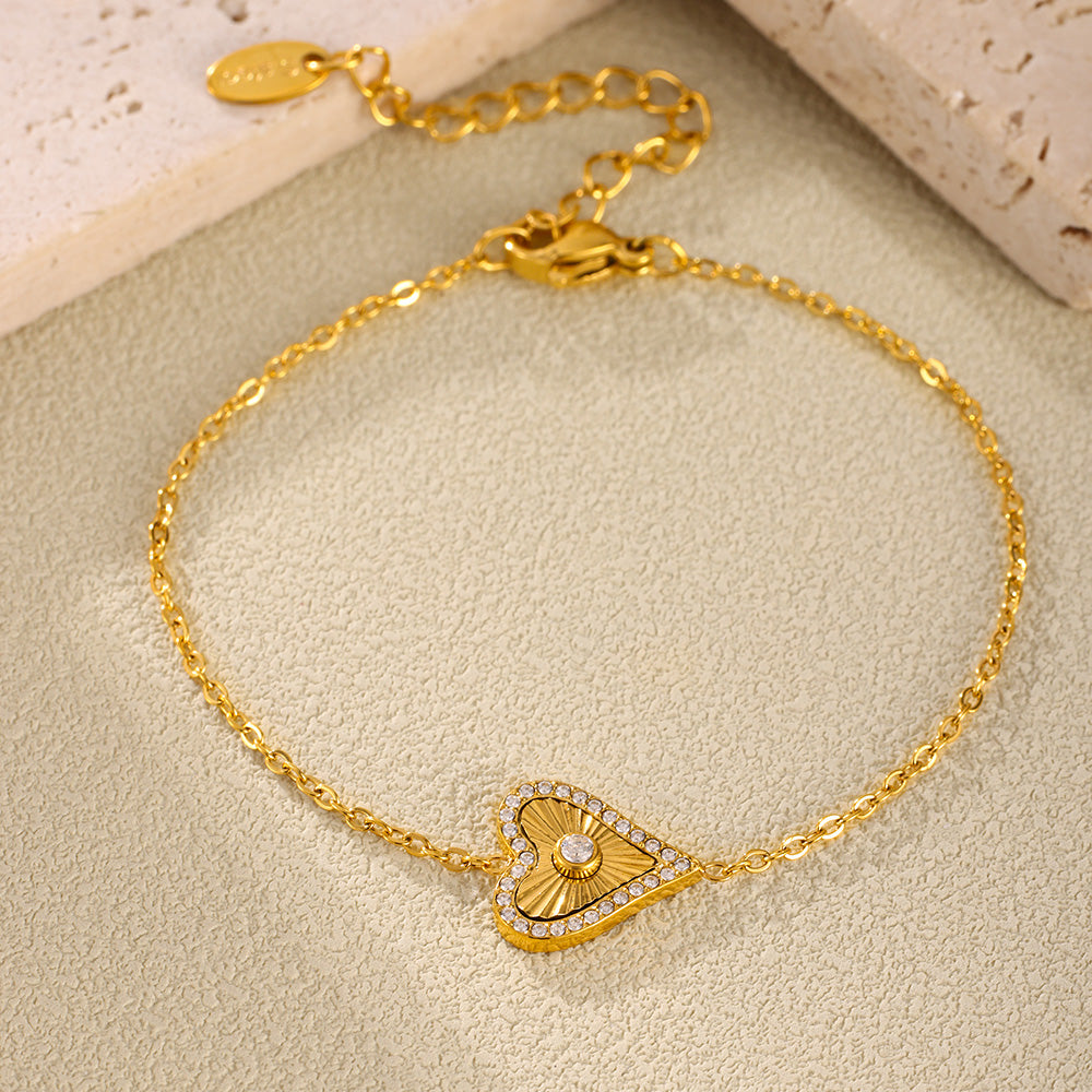 Radiant Heart Necklace & Bracelet Set - SazenIce