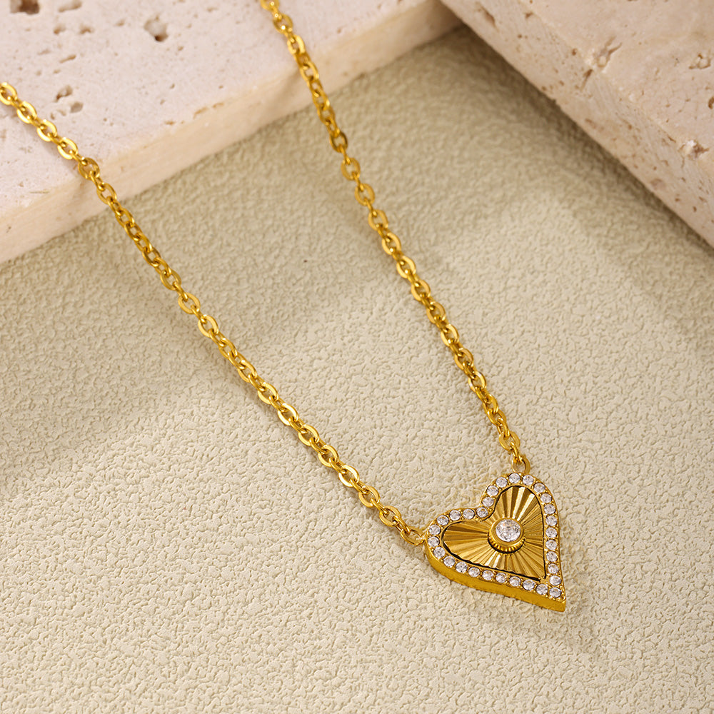 Radiant Heart Necklace & Bracelet Set - SazenIce