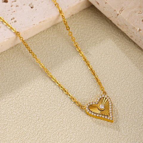 Radiant Heart Necklace & Bracelet Set - SazenIce