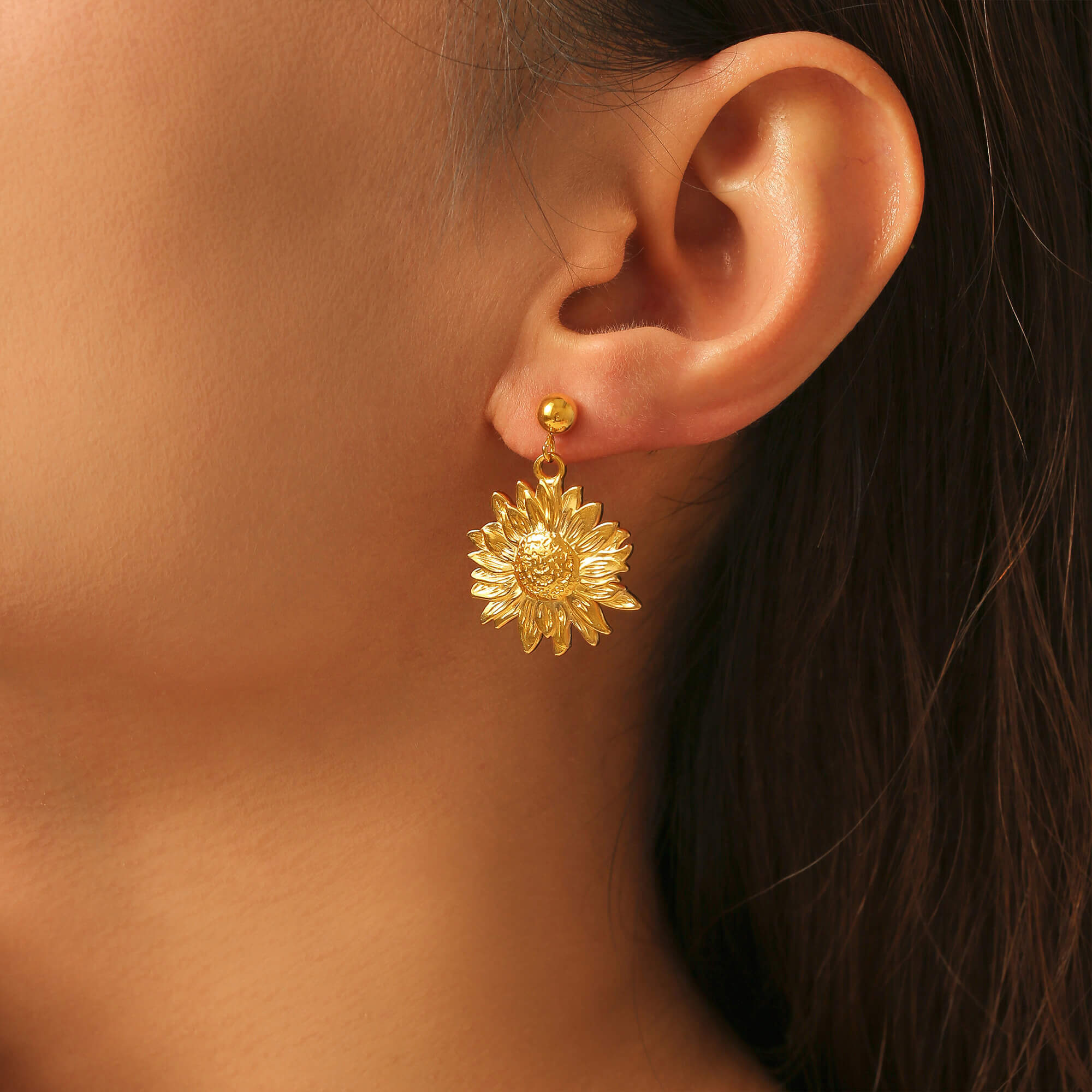 Radiant Soul Earrings - SazenIce