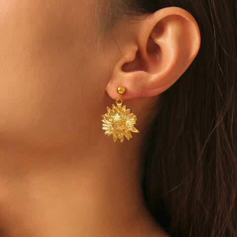 Radiant Soul Earrings - SazenIce