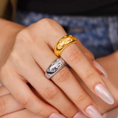 Retro Star Embossed Wide Band Open Ring - SazenIce