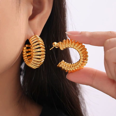 Textured Spiral Gold Earrings - SazenIce