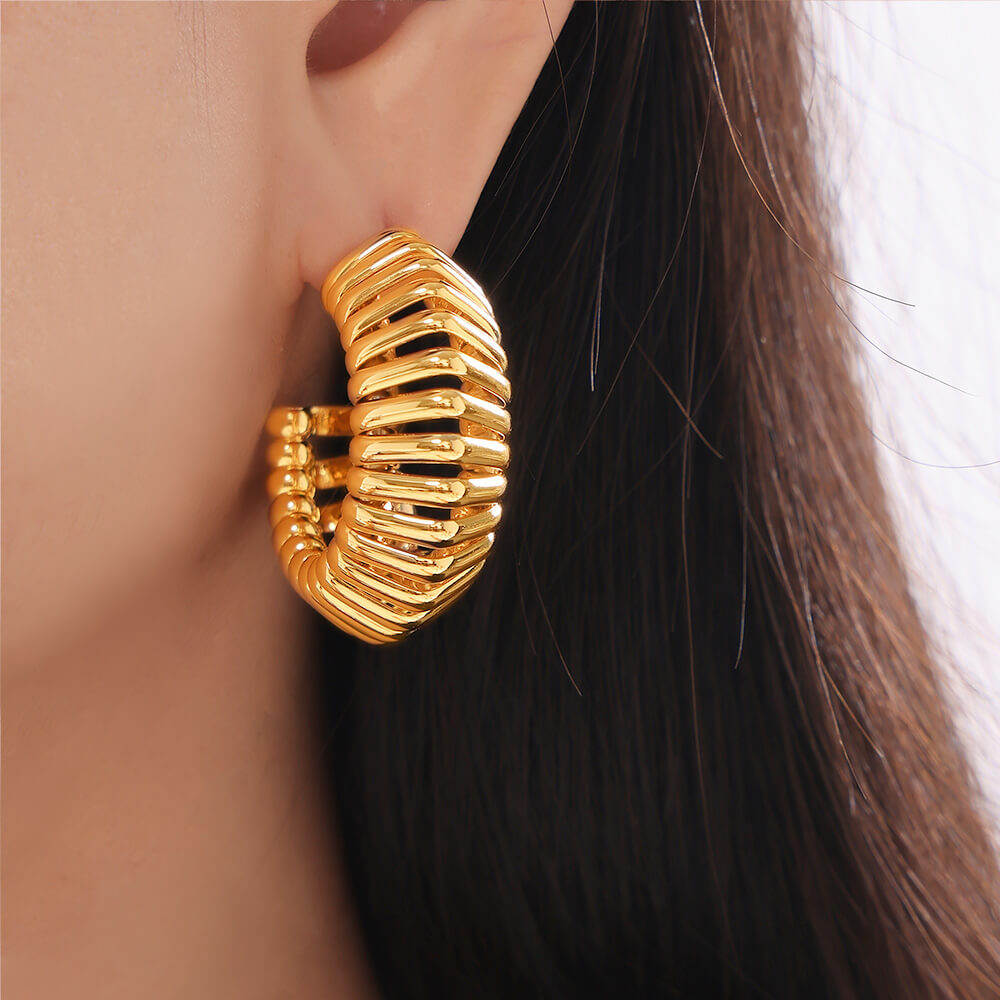 Textured Spiral Gold Earrings - SazenIce