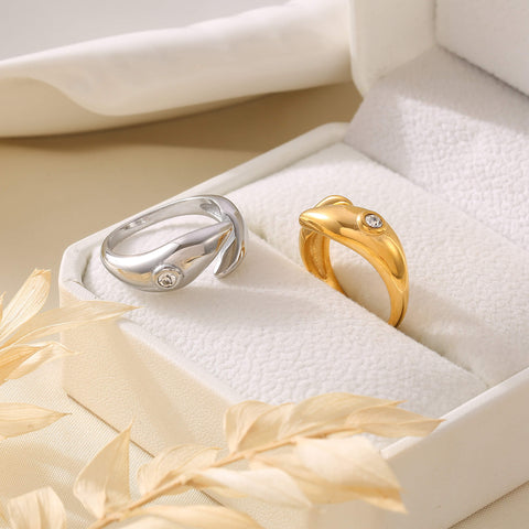 Viper Diamond Accent Ring - SazenIce